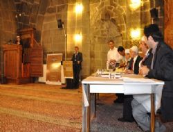 Din görevlileri hafızlıkta yarıştı